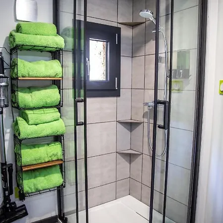 Apartament Bienvenue Dans Le Chartreuse 2 A 6 Couchages Cholonge